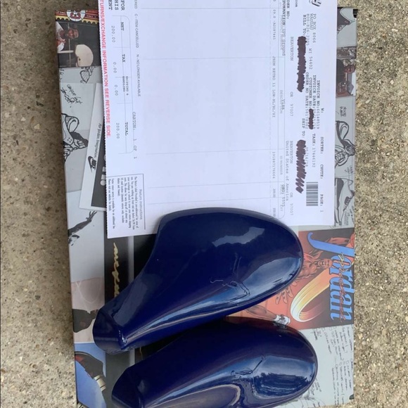 jordan 11 retro. (derek jeter) - Picture 6 of 7